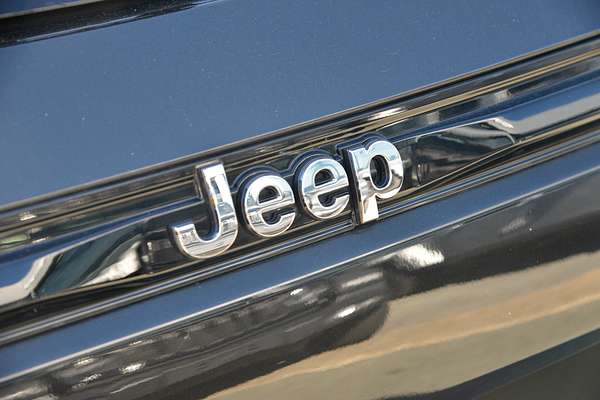 2023 Jeep Grand Cherokee Overland WL