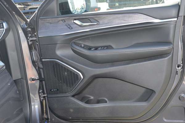 2023 Jeep Grand Cherokee Overland WL