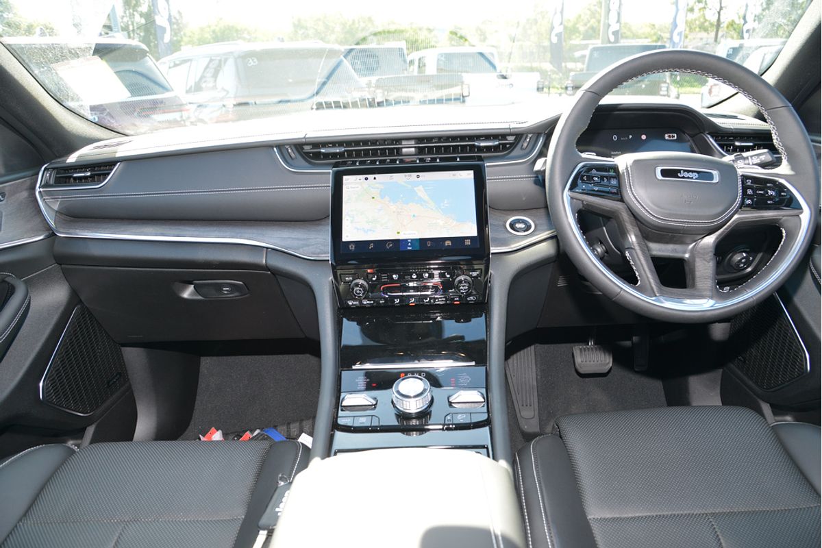 2023 Jeep Grand Cherokee Overland WL