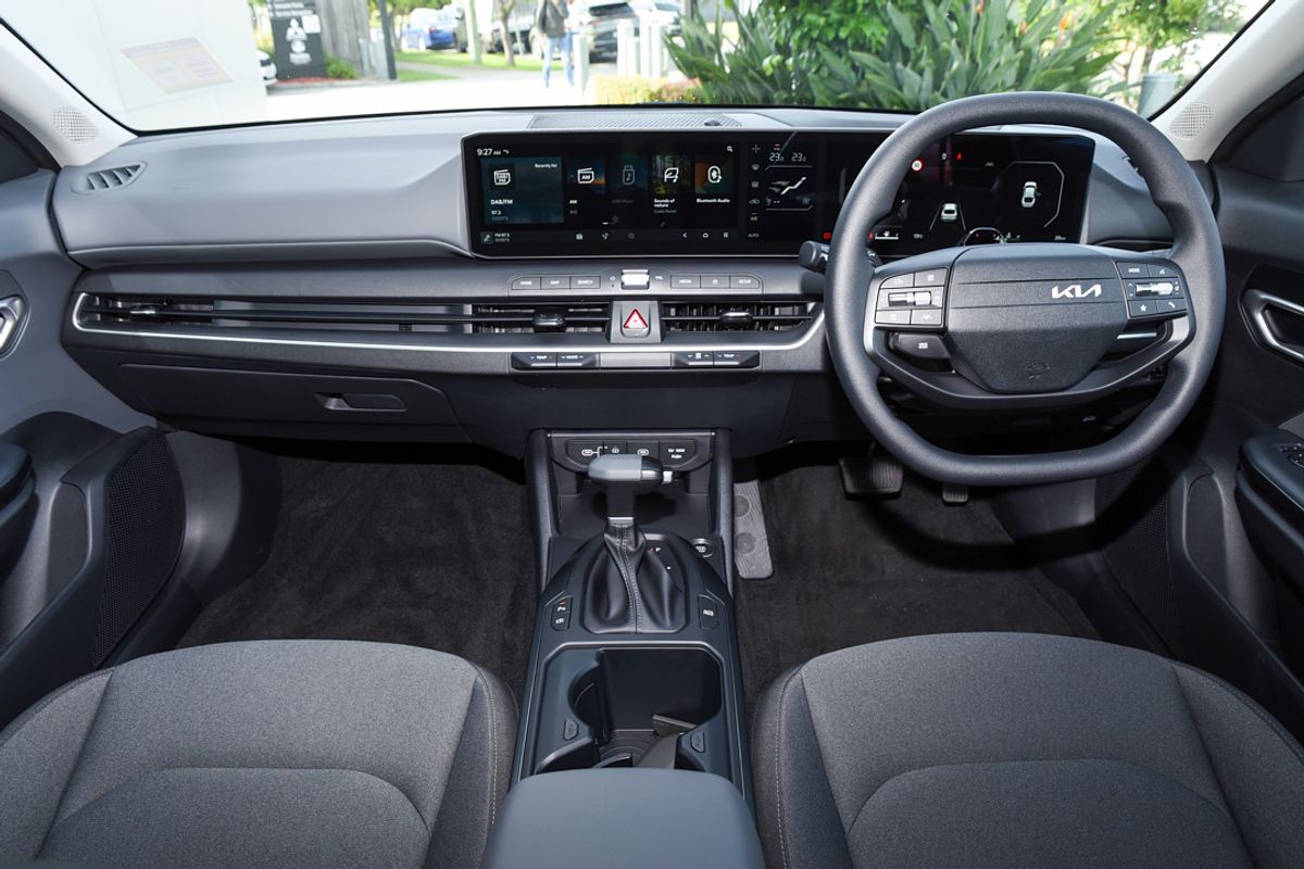 2024 Kia K4 Sport CL4m