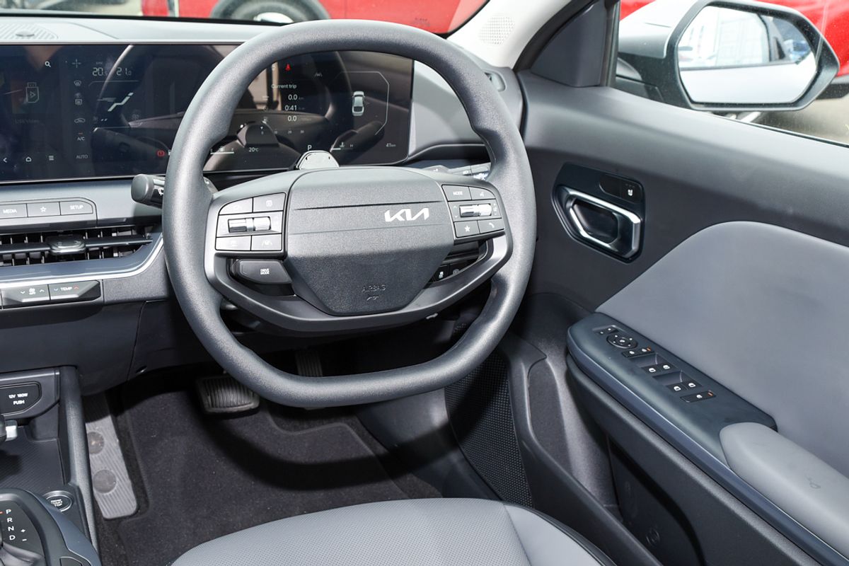 2025 Kia K4 Sport+ CL4m
