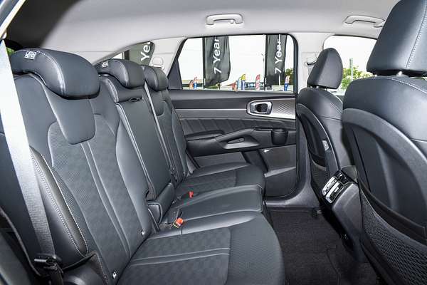 2025 Kia Sorento Sport+ MQ4 PE