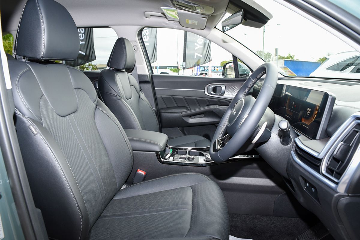2025 Kia Sorento Sport+ MQ4 PE