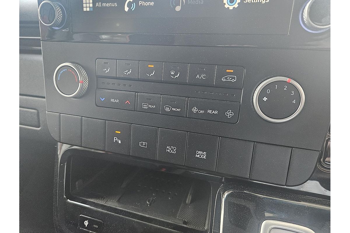 2022 Hyundai STARIA Highlander US4.V1