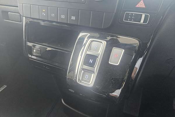 2022 Hyundai STARIA Highlander US4.V1
