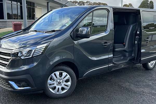2025 Renault Trafic Crew Lifestyle X82 LWB