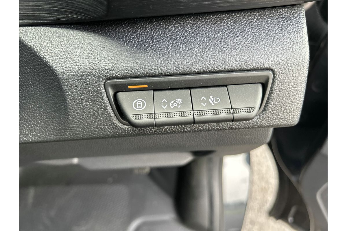 2025 Renault Trafic Crew Lifestyle X82 LWB