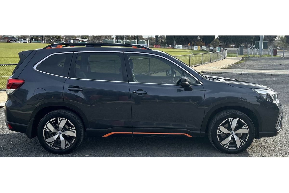 2019 Subaru Forester 2.5i-S S5
