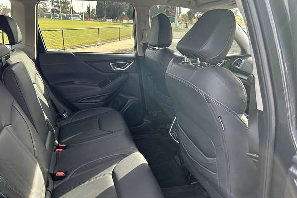 2019 Subaru Forester 2.5i-S S5