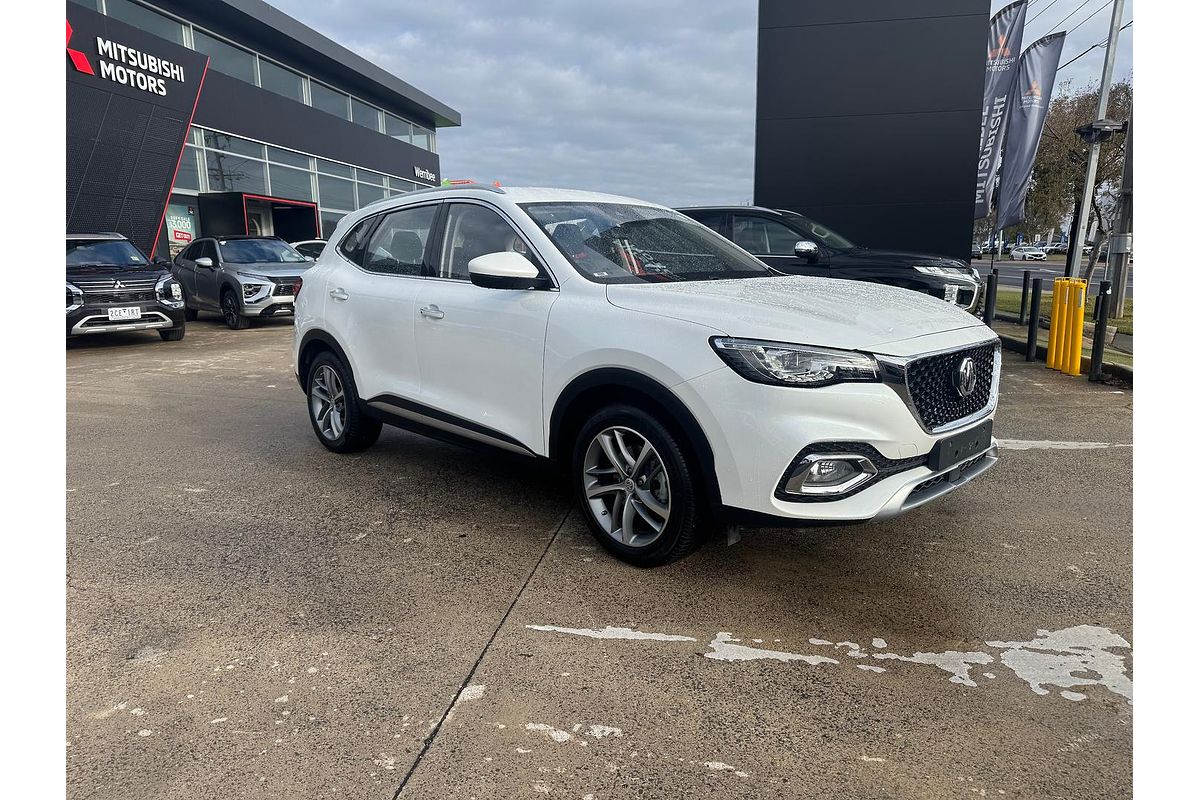 2023 MG HS Excite SAS23