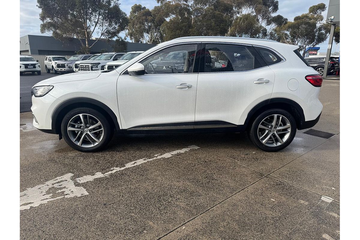 2023 MG HS Excite SAS23