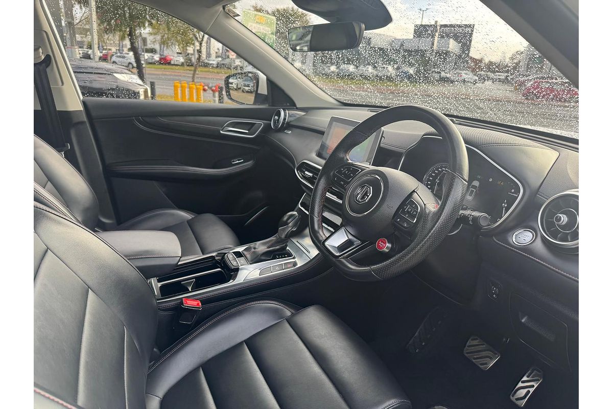 2023 MG HS Excite SAS23