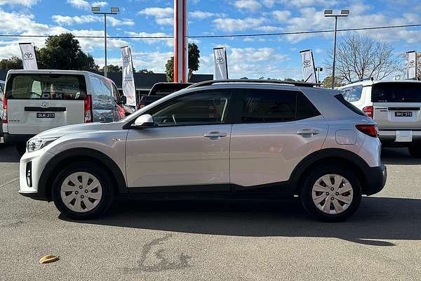 2022 Kia Stonic S YB