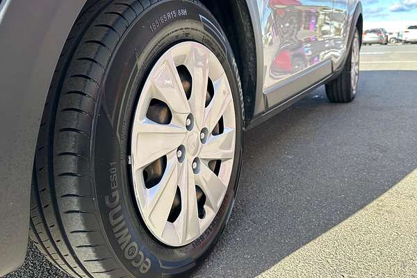 2022 Kia Stonic S YB