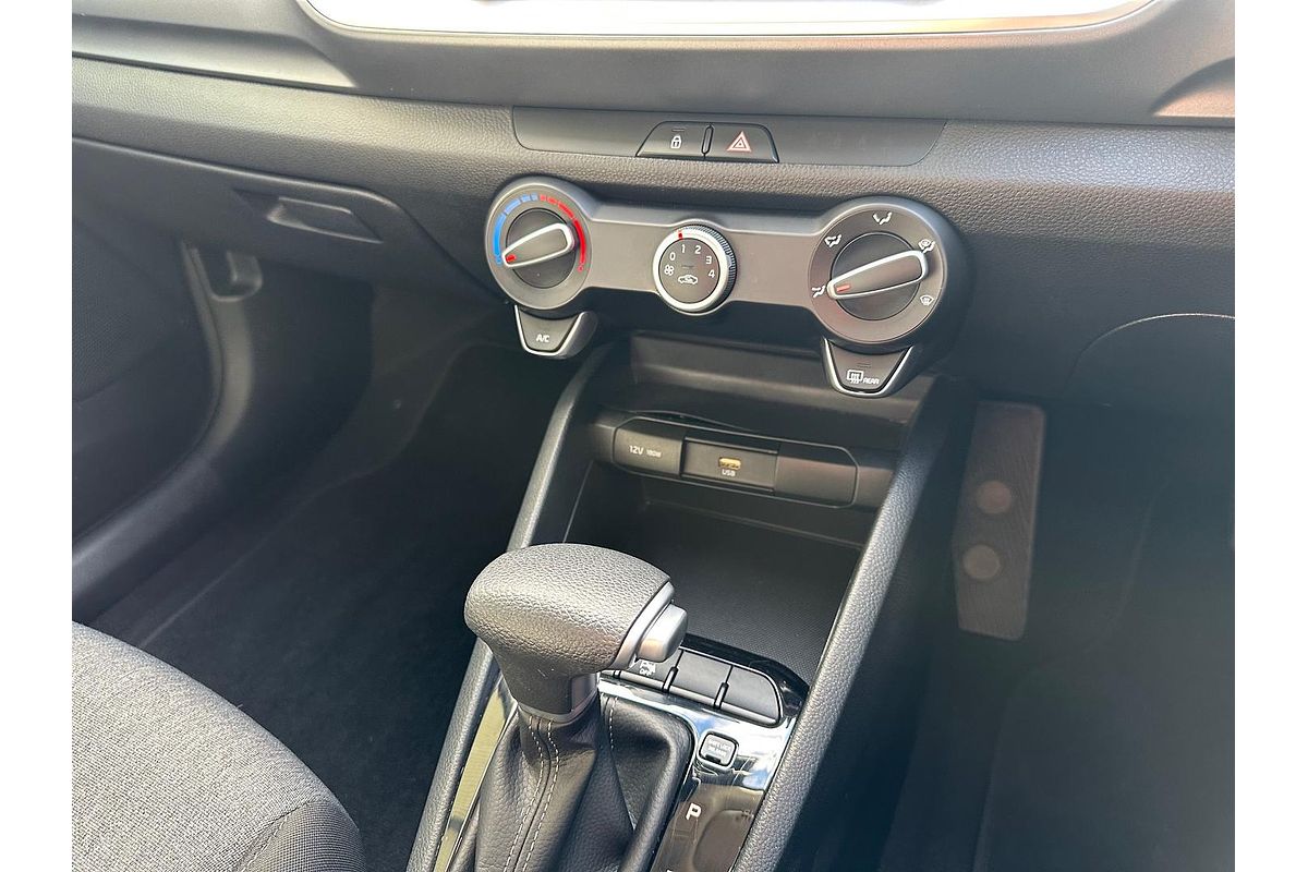 2022 Kia Stonic S YB