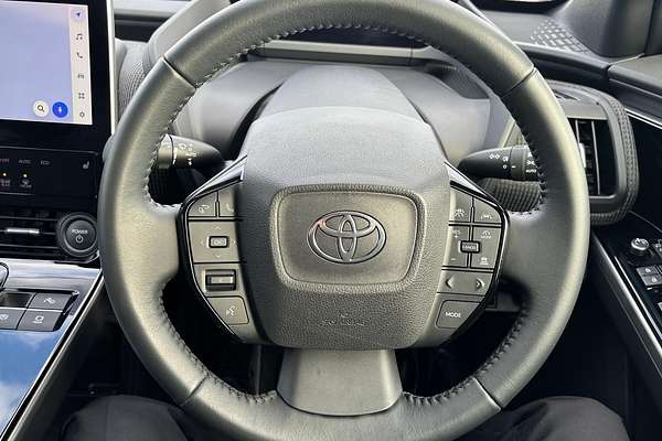 2024 Toyota bZ4X XEAM10R