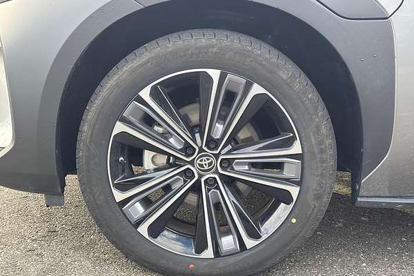 2024 Toyota bZ4X XEAM10R