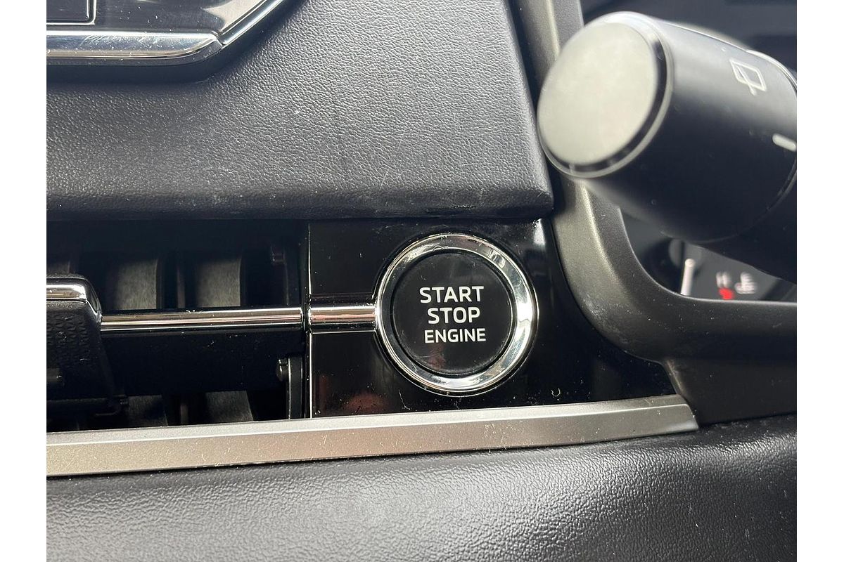 2022 Mitsubishi Outlander ES ZM