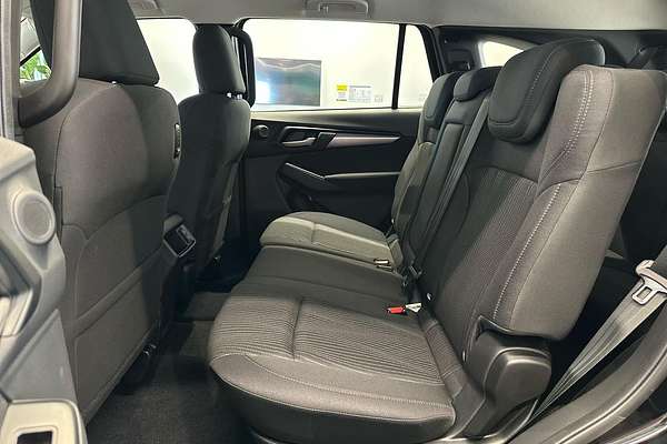 2025 Isuzu MU-X LS-M