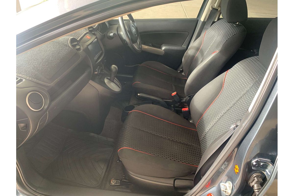 2011 Mazda 2 Maxx DE Series 1