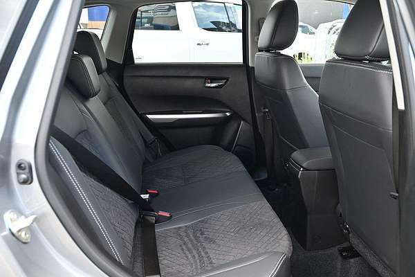 2023 Suzuki Vitara Turbo Shadow LY Series II