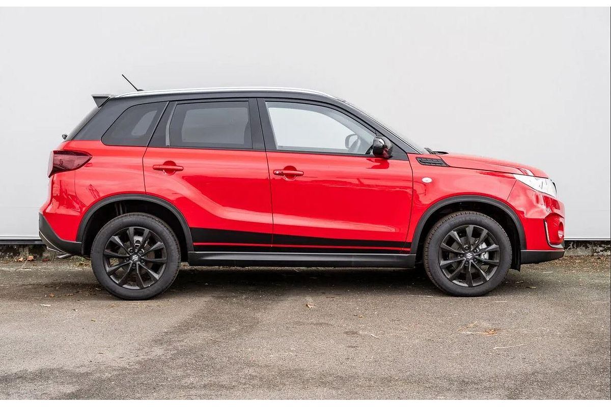 2023 Suzuki Vitara Turbo Shadow LY Series II