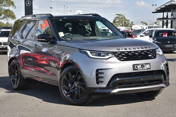 2024 Land Rover Discovery D300 Dynamic SE Series 5