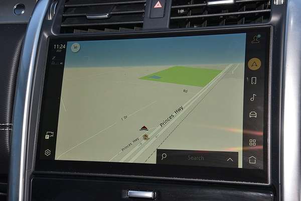2024 Land Rover Discovery D300 Dynamic SE Series 5