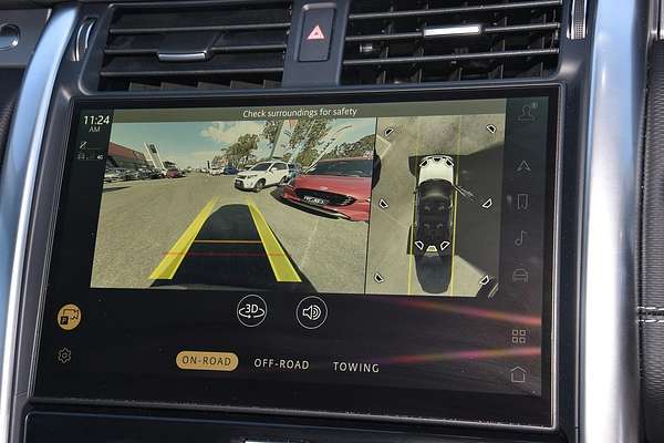 2024 Land Rover Discovery D300 Dynamic SE Series 5