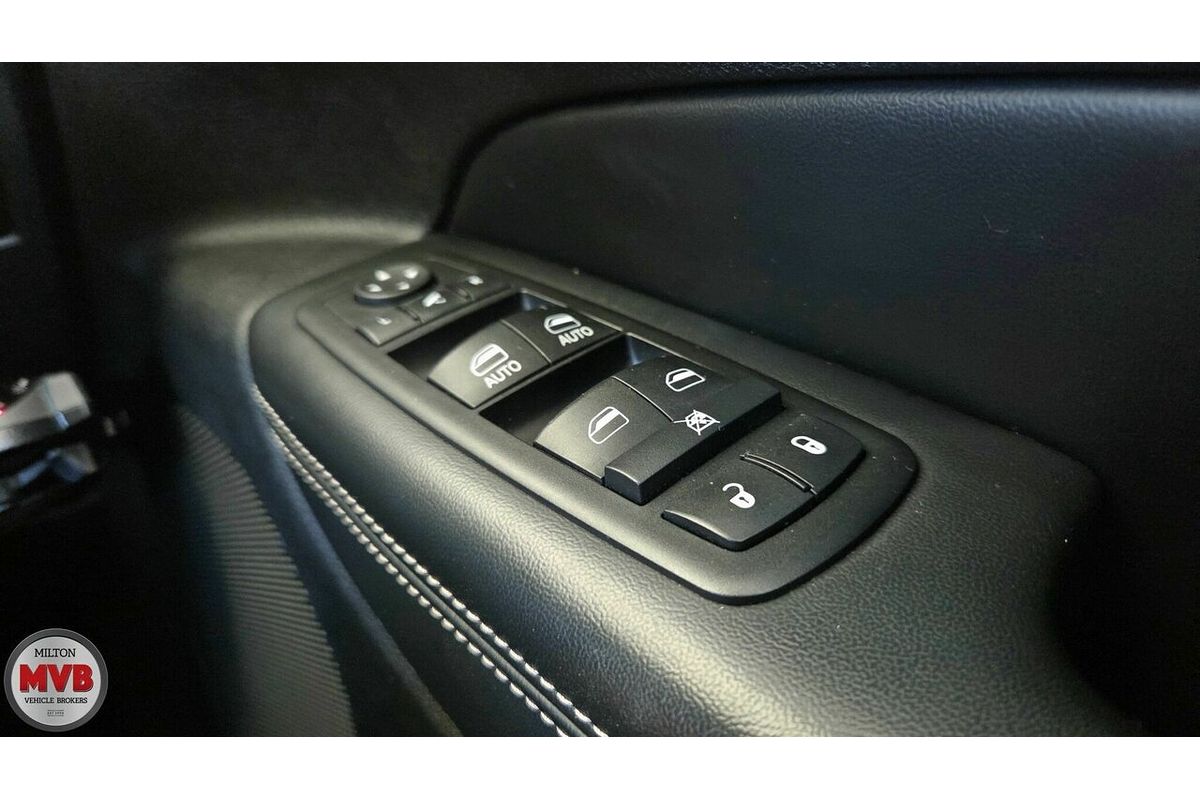 2013 Jeep Grand Cherokee Limited (4x4) WK MY14