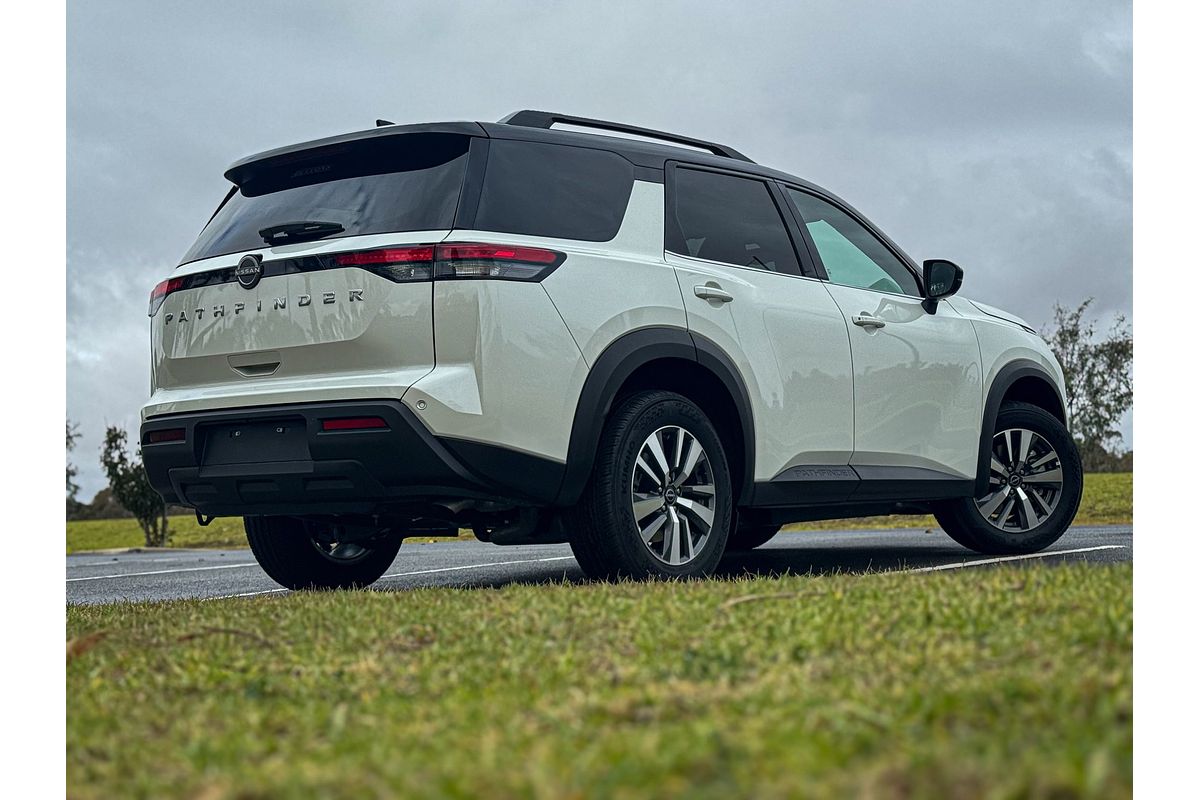 2025 Nissan Pathfinder Ti R53