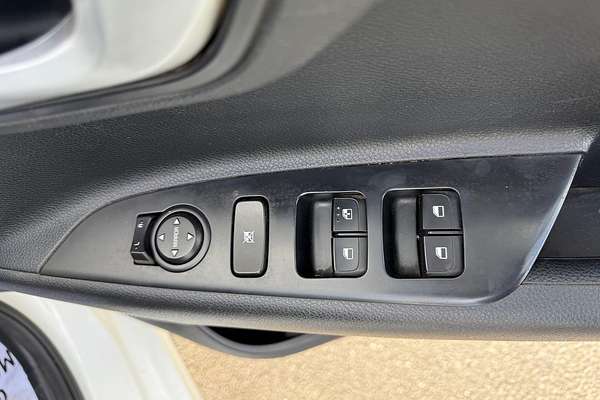 2017 Kia Rio S YB
