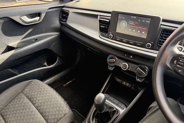 2017 Kia Rio S YB