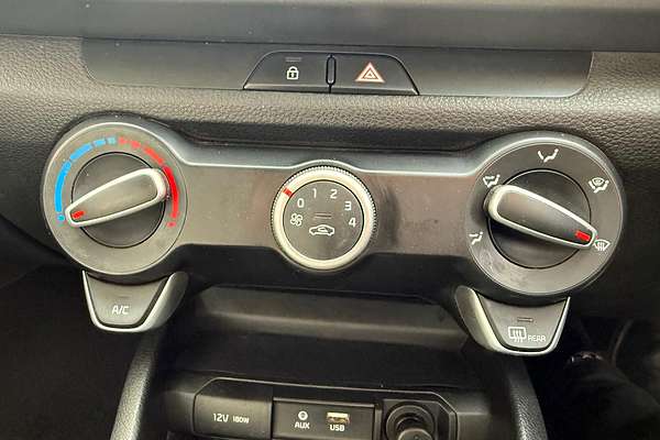 2017 Kia Rio S YB