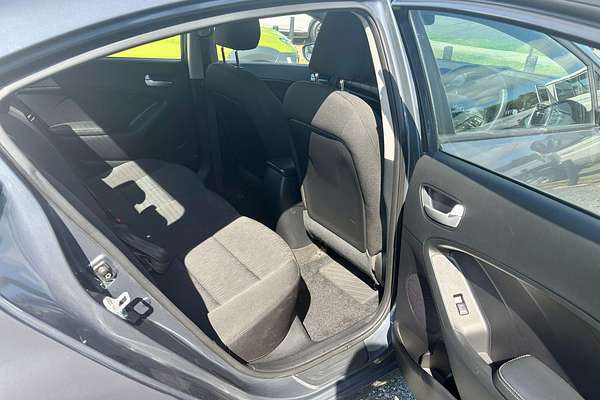 2015 Kia Cerato S YD