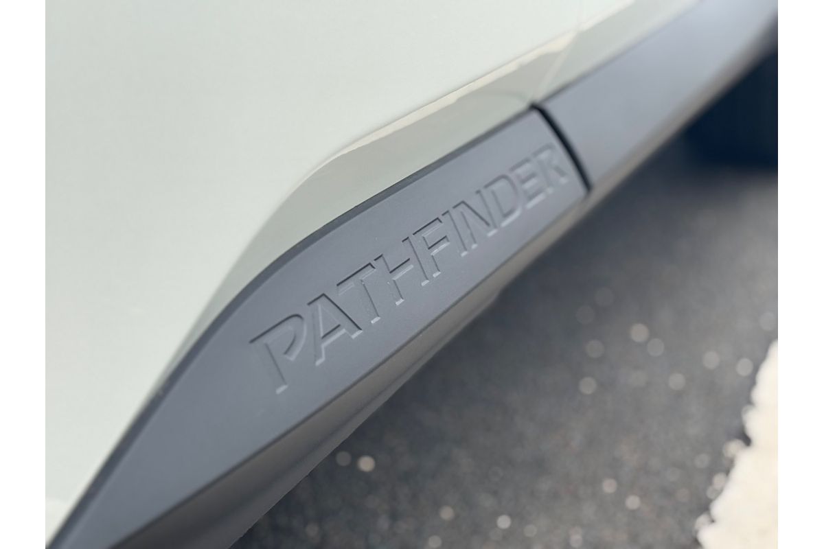 2025 Nissan Pathfinder Ti R53