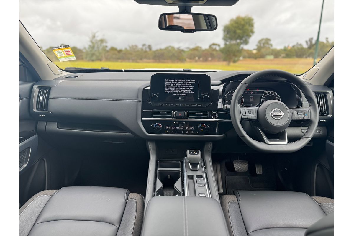 2025 Nissan Pathfinder Ti R53