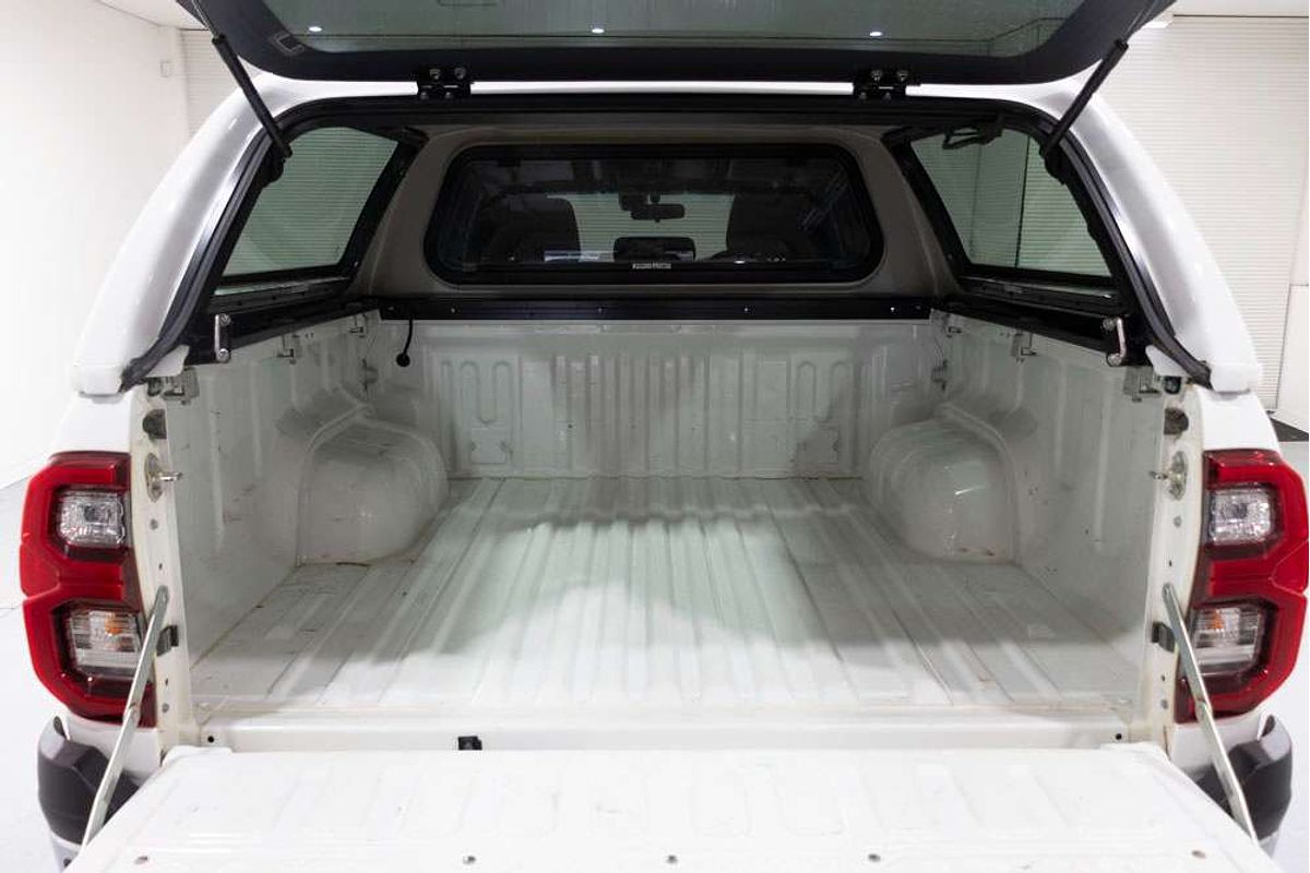2022 Toyota Hilux SR5 GUN126R 4X4