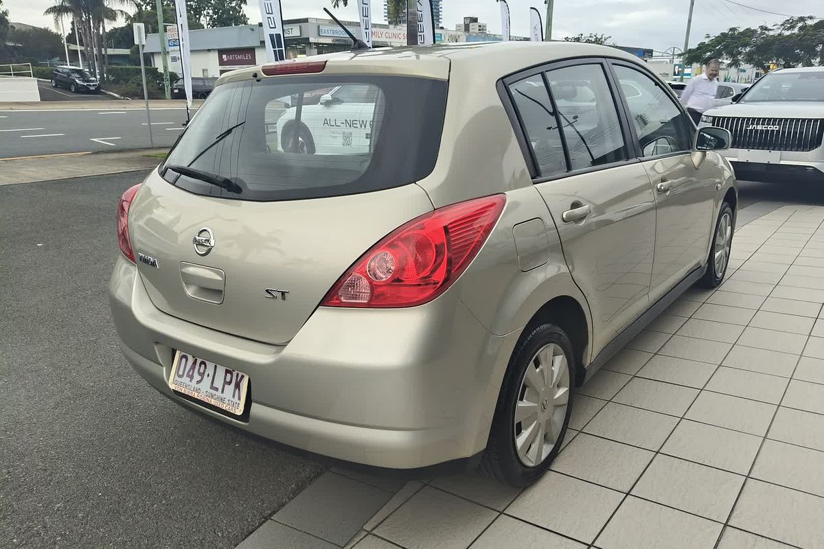 2008 Nissan Tiida ST C11