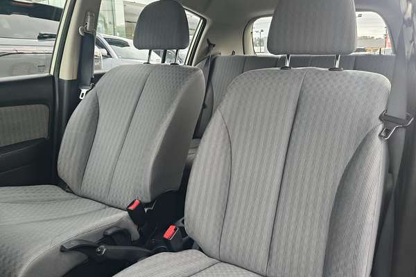 2008 Nissan Tiida ST C11