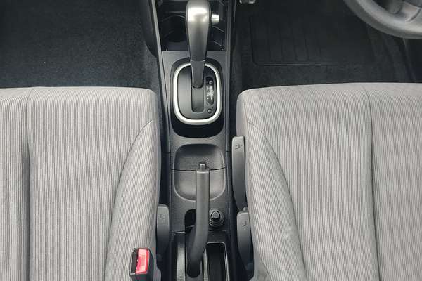 2008 Nissan Tiida ST C11
