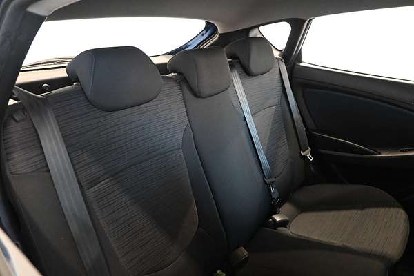 2016 Hyundai Accent Active RB4