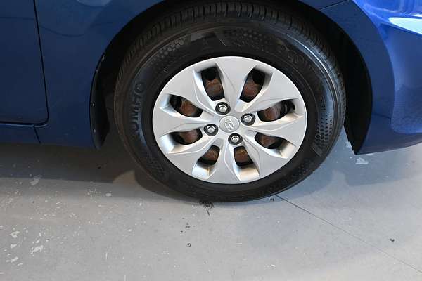 2016 Hyundai Accent Active RB4