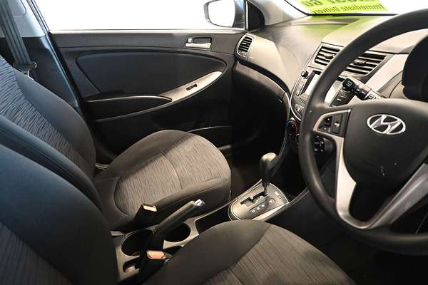 2016 Hyundai Accent Active RB4