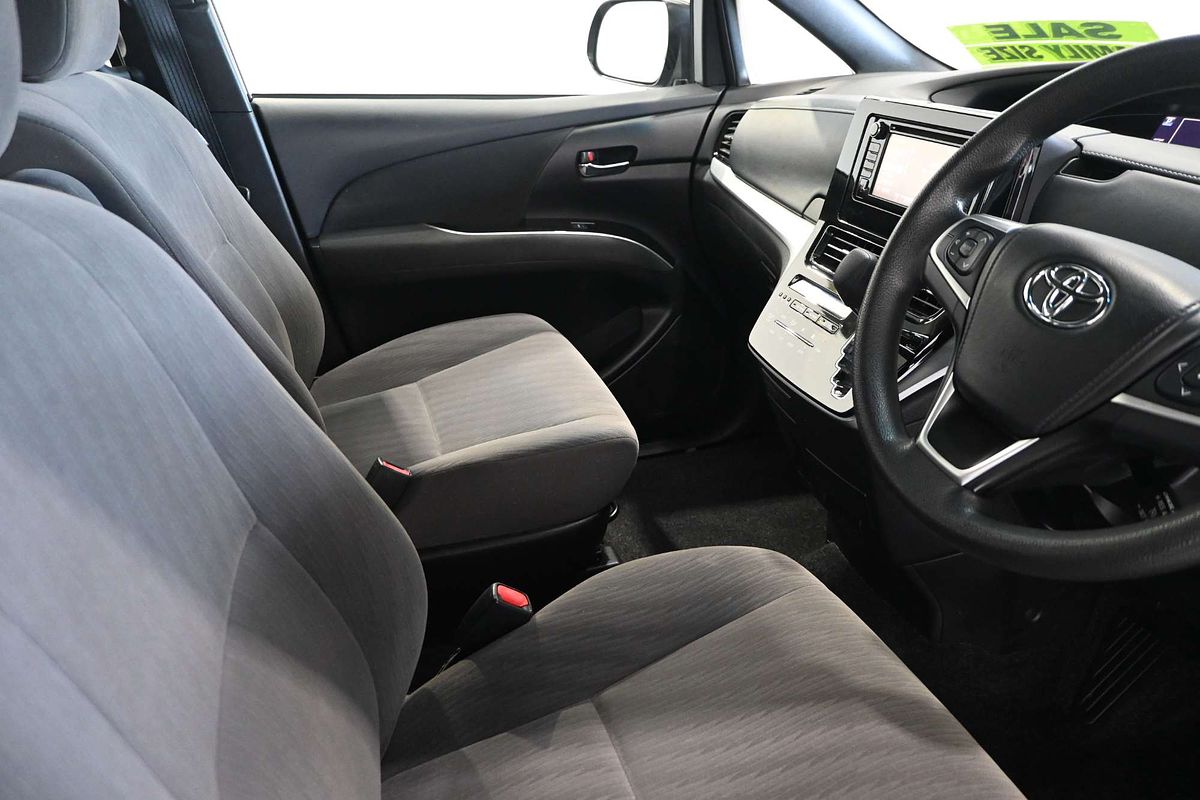 2018 Toyota Tarago GLi GSR50R
