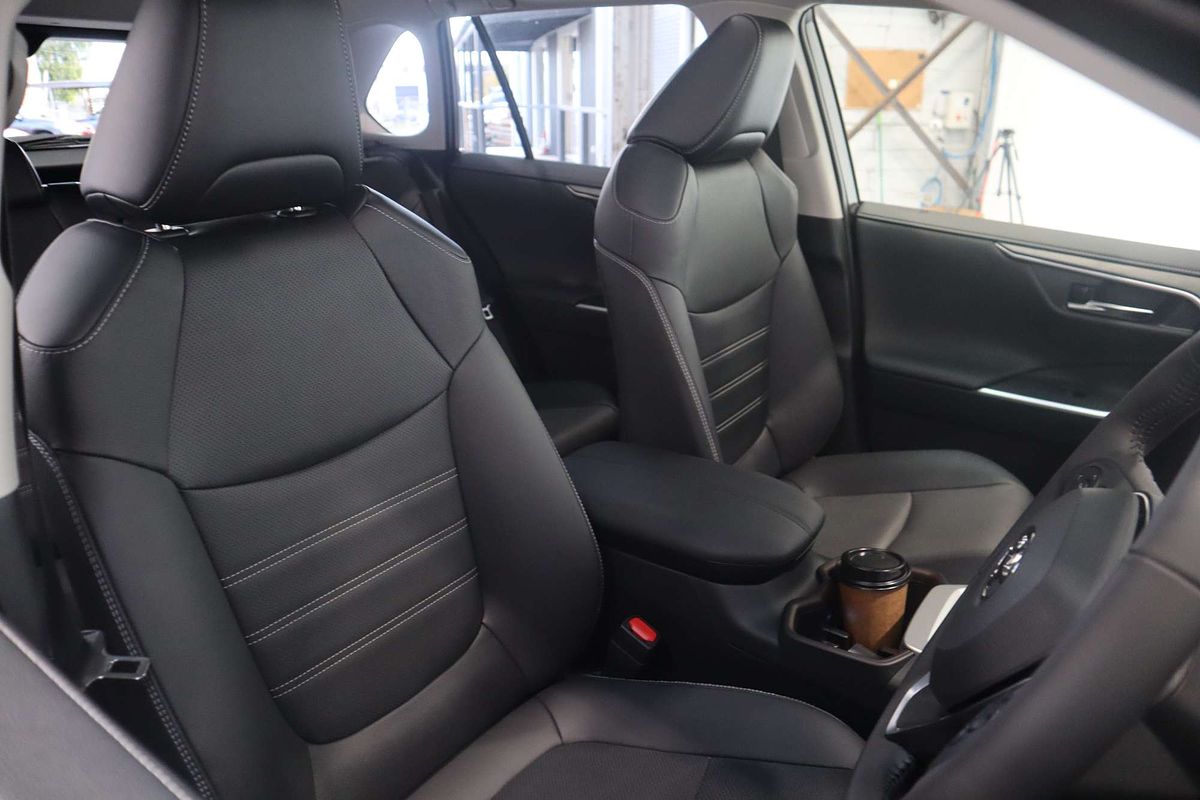 2023 Toyota RAV4 Cruiser AXAH52R