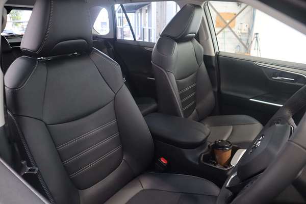 2023 Toyota RAV4 Cruiser AXAH52R