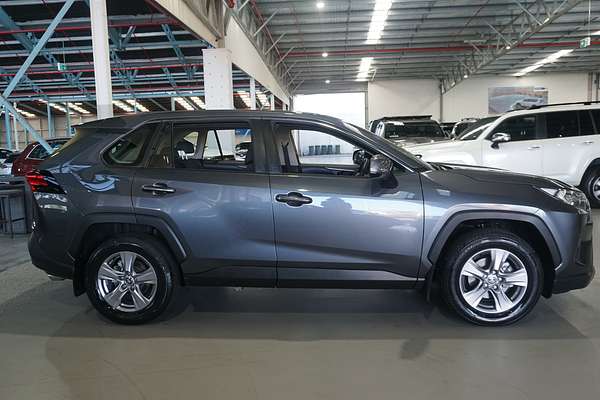 2022 Toyota RAV4 GX MXAA52R