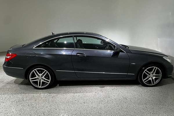 2011 Mercedes-Benz E-Class E350 Elegance C207