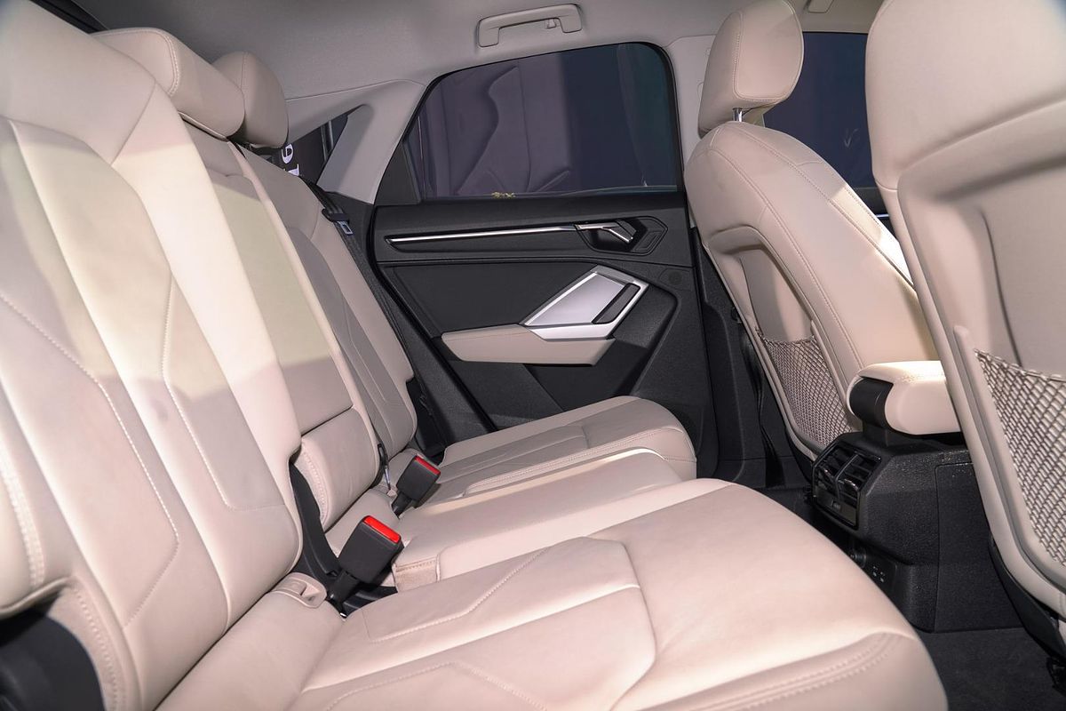2022 Audi Q3 35 TFSI F3